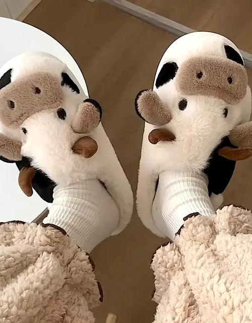Load image into Gallery viewer, Women'S Cartoon Cute Cow House Slippers Warm plus Lined Closed Toe Fuzzy Home Slides Women'S Fluffy Comfy Shoes Winter Autumn